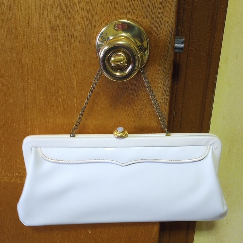Vintage Creamy White Clutch, Decorative Gold Clasp, Interior Pocket, Neutral